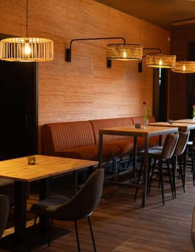 restaurant-wadern-zur-sonne-gasthaus-bistro-galerie-innenraum-ausstattung03